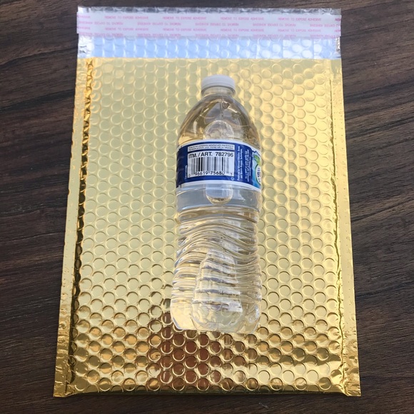 Bubble mailers 8.5 x 11 inches Heavy Gold - Picture 8 of 9